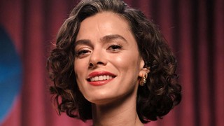 Özge Özpirinçci bebeğine vermek istediği ilginç ismi açıkladı