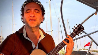 Şarkıcı Nev yoğun bakımda