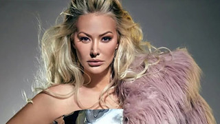 İstanbul&rsquo;da sağanak: Aylin Coşkun&rsquo;un evini su bastı