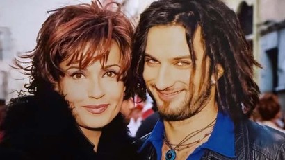 Ayşegül Aldinç' ten Tarkan ile nostaljik paylaşım