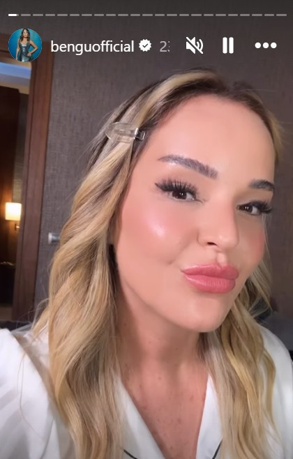 Siyah saçlarından vazgeçti! İşte şarkıcı Bengü'nün yeni imajı - Resim : 1