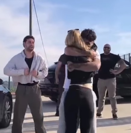Rapçi Lvbel C5 tahliye edildi! Ailesine kavuştu - Resim : 2