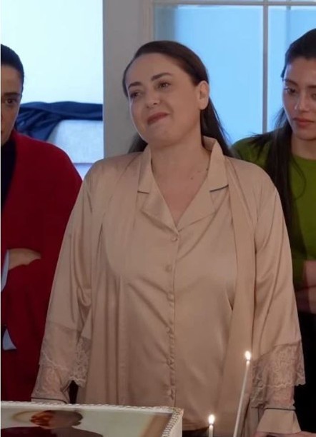 Kızılcık Şerbeti yapımcısı Faruk Turgut'tan Sibel Taşçıoğlu açıklaması: Saygısızlık söz konusu değil - Resim : 1