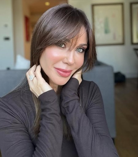 Demet Şener'den yeni imaj: Yeni saçlarımla bir postum olmasın mı? - Resim : 2