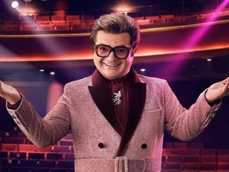 Çağlar Çorumlu ve Zeki Müren: Sosyal medyanın tartıştığı reklam