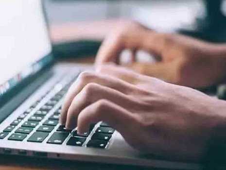 Tam zamanlı ofis işi öldü mü?