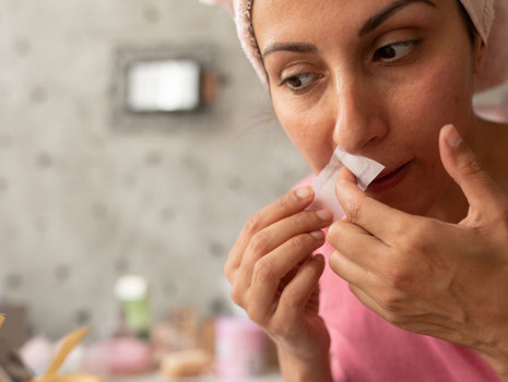 Yüzünüzdeki tüylerden kurtulmanın en iyi 10 yolu