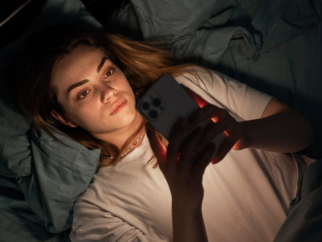 Eski sevgilinizin sosyal medyasını neden bırakamıyorsunuz?