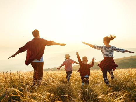 Zihnen güçlü çocuklar yetiştiren ebeveyn bu 7 şeyi asla yapmıyor