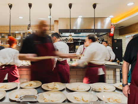 EFENDY | İstanbul yeni menüsünü dostlarının masasına açtı