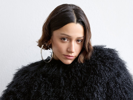 Elele'nin kapağında Zeynep Bastık var