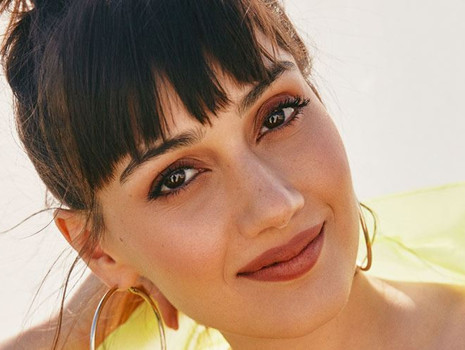 Derginin kapağında bu ay Sevda Erginci var.