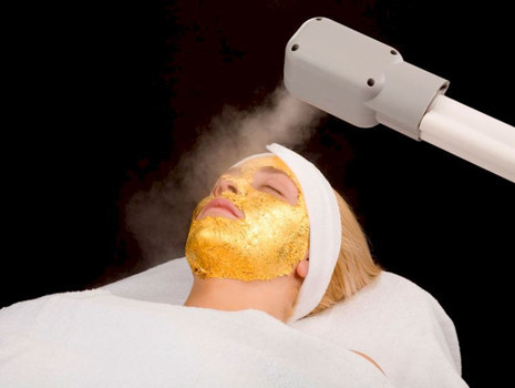 Altın bakımıyla kendinizi şımartın