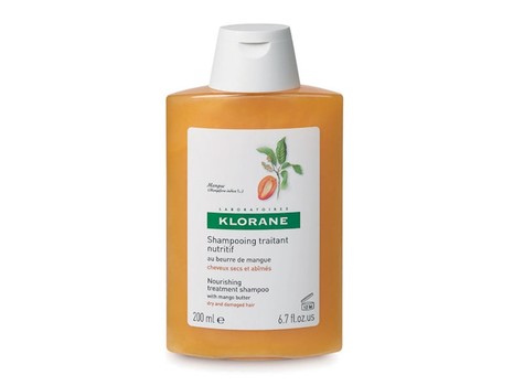 Yıpranmış saçlara mango yağı ışıltısı