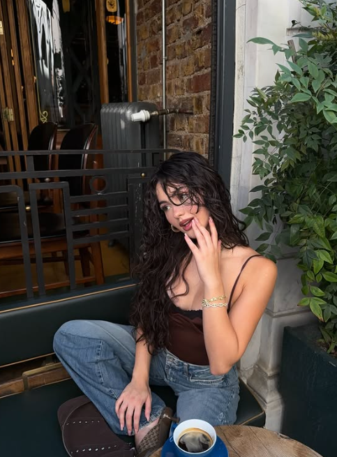 Çirkin dizisinin Meryem'i Derya Pınar Ak kimdir? Derya Pınar Ak kaç yaşında? - Resim : 2