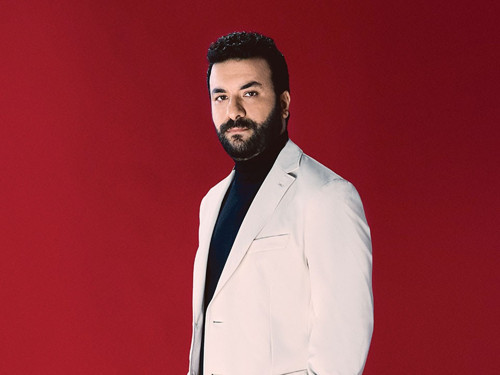 Elele'nin Kapağında Hasan Can Kaya var