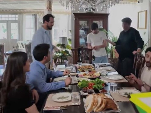 Kızılcık Şerbeti setinden yeni kamera arkası görüntüleri