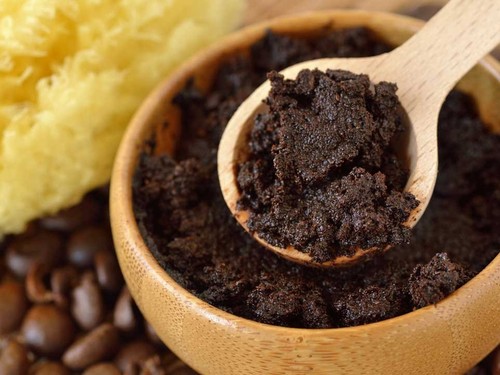 Kahve telvesiyle peeling: Evde nasıl uygulanır?