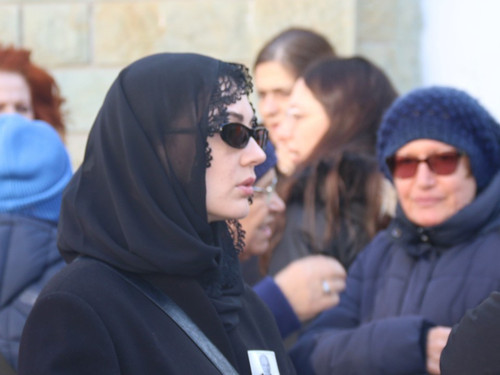 Burcu Özberk'in acı günü: Dedesini son yolculuğuna uğurladı