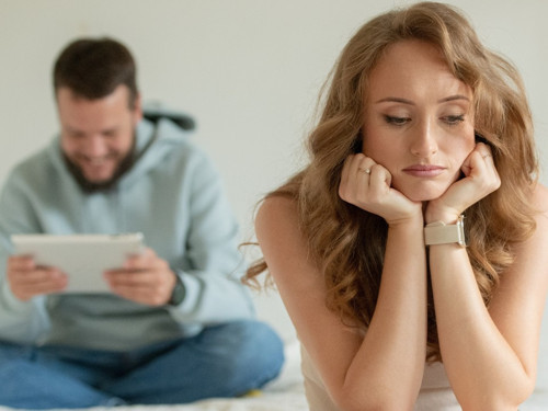 Bir 'çocuk adamla' birlikte olduğunuzu gösteren 12 işaret