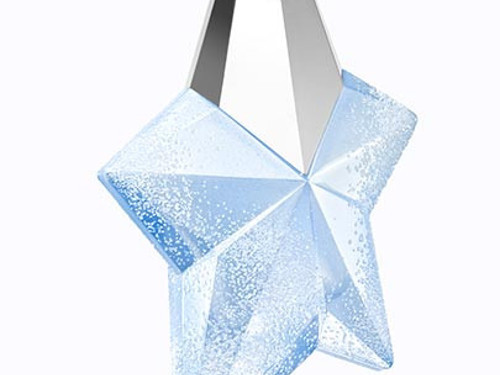 Angel'ın yeni marka yüzü Georgia May Jagger