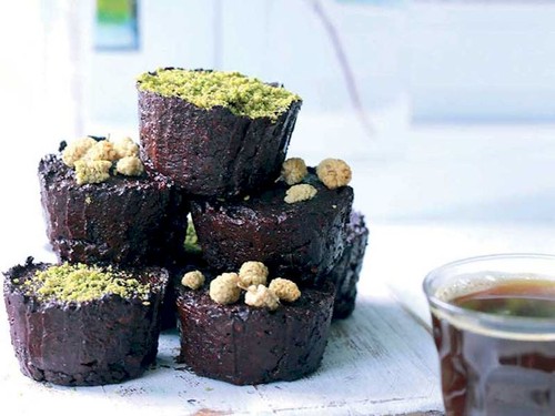 Pancarlı ve kakaolu unsuz muffin
