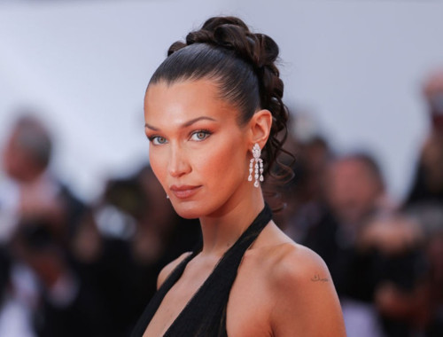 Lyme tedavisi sürecinde işleri reddeden Bella Hadid'den itiraf
