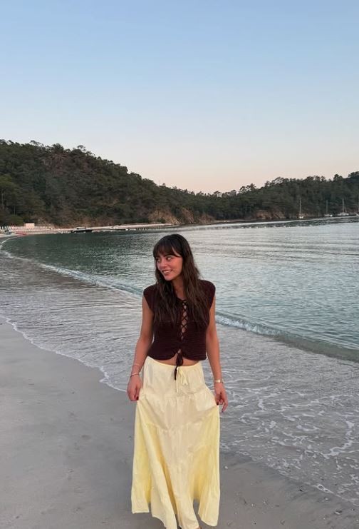 Sıla Türkoğlu, sevgilisi Ata Ayyıldız ile birlikte sezonu Muğla'da açtı - Resim : 2