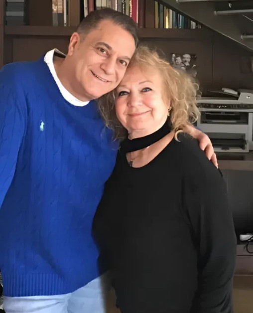 Mehmet Ali Erbil'in annesi Yurdag&uuml;l Eken hayatını kaybetti - Resim : 2