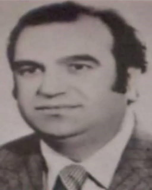 Uraz Kaygılaroğlu'nun acı günü! Dedesini son yolculuğuna uğurladı - Resim : 1