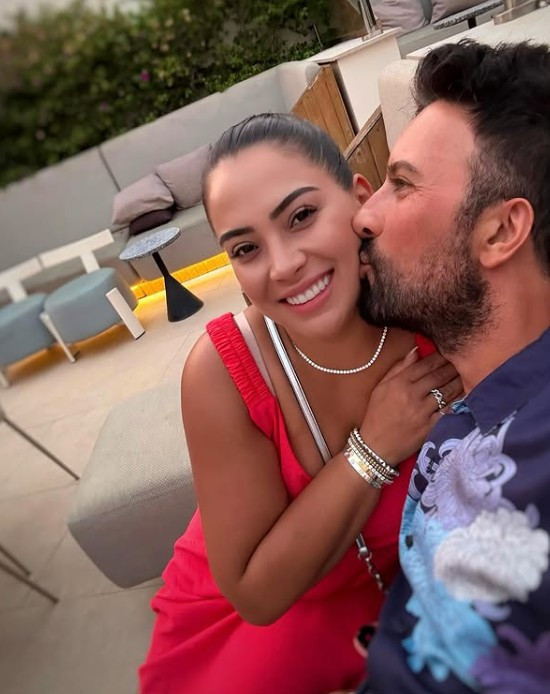 Tarkan'dan eşine romantik kutlama: "Kalp atışım, vatanım… İyi ki doğdun" - Resim : 1