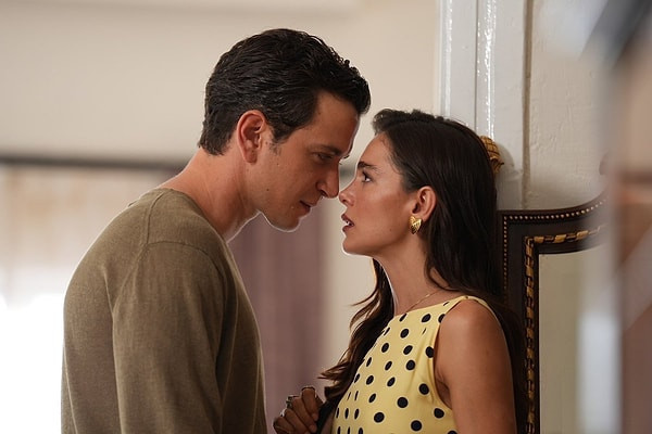 Evliliklerinde kriz yaşayan Selahattin Paşalı ve eşi Lara Paşalı'dan a&ccedil;ıklama - Resim : 1