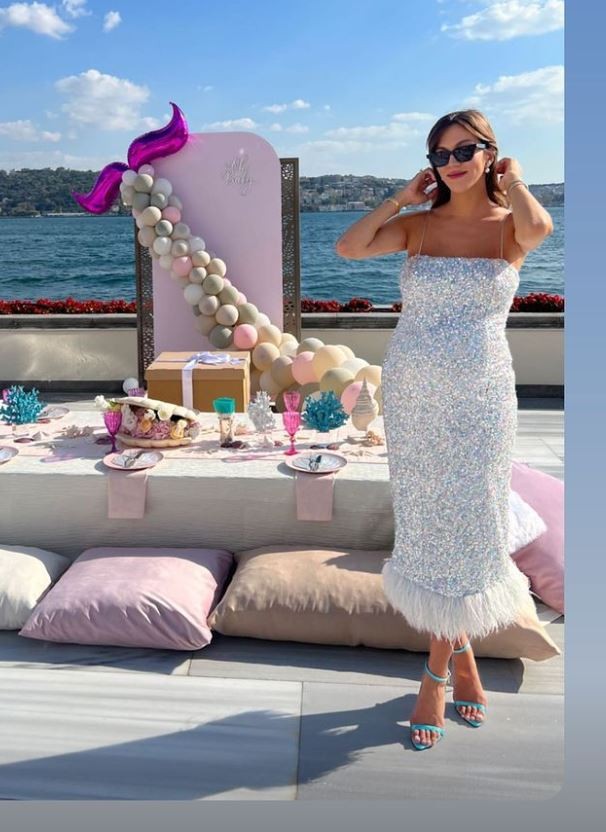 Arda Türkmen ve Melodi Elbirliler'den baby shower partisi - Resim : 1