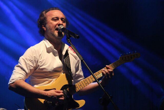 Şarkıcı Nev yoğun bakımda - Resim : 1