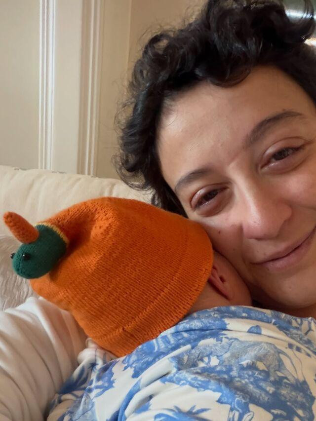 Melike Şahin oğluyla pozunu paylaşarak ismini açıkladı - Resim : 3