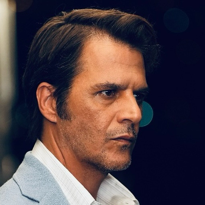 Mehmet Günsür 20 yıllık evliliğinin sırrını açıkladı - Resim : 3