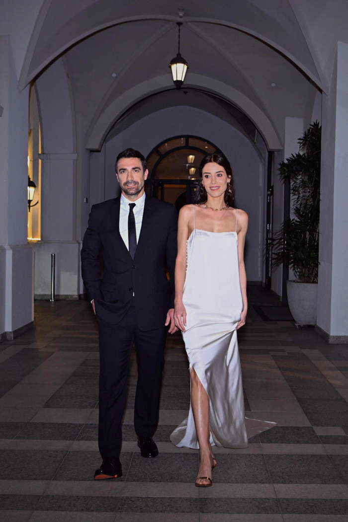 Cansu Dere ve İbrahim Çelikkol, Binbir Gece Masalları'nın çekimini tamamladı - Resim : 1