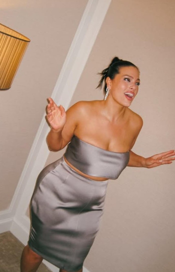 Büyük beden mankeni Ashley Graham'ın MET Gala hazırlığı - Resim : 2