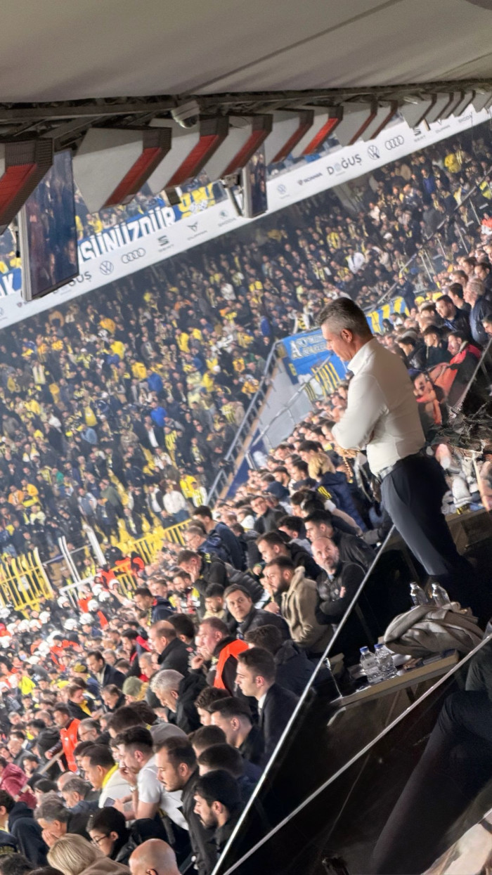 'Mevzu Fenerbahçe aşkı, gerisi teferruat' - Resim : 1