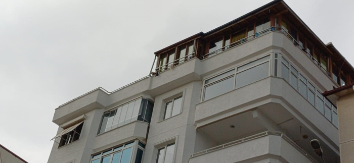 Güllü'nün düşmeden önceki ev görüntülerinin tamamı ortaya çıktı - Resim : 2