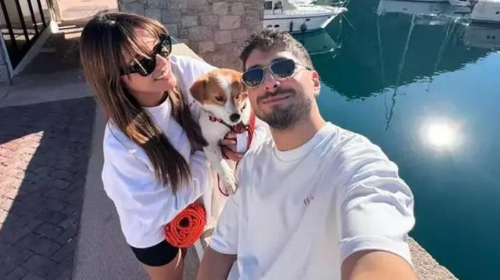 Sıla Türkoğlu İtalya tatilinde sevgilisinden evlilik teklifi aldı - Resim : 1