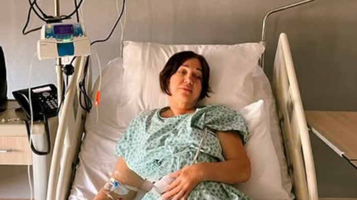 Nazan Öncel acile kaldırıldı - Resim : 2