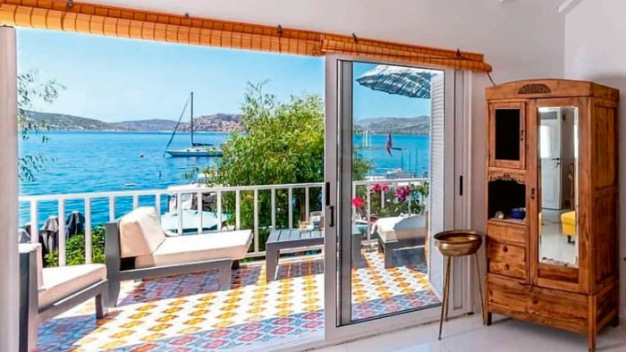 Bi’ Oda Bi’ Balkon