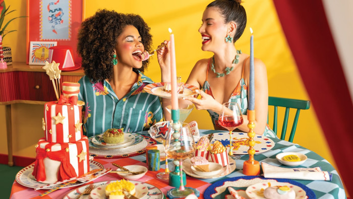 Renkli ve İlham Dolu Tasarımlarla Hayatına Zsa Zsa Zsu Kat! - Resim : 1