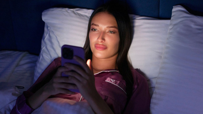 Eski sevgilinizin sosyal medyasını kontrol etmeyi bırakamamanızın 5 nedeni - Resim : 1