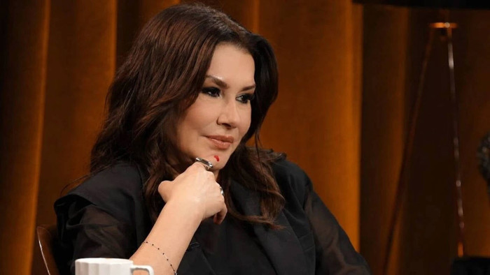 Deniz Seki balkondan mı düştü, sağlık durumu nasıl? - Resim : 1