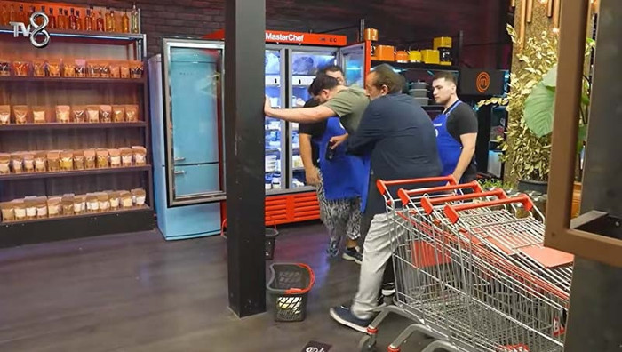 MasterChef &ouml;d&uuml;l oyununu kim kazandı, &ouml;d&uuml;l ne oldu? Mehmet Şef Emre'yi heimlich manevrasıyla kurtardı - Resim : 3