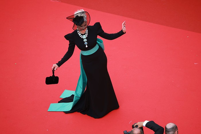 Helen Mirren,  400 karatlık kolyesiyle Cannes Film Festivali'nde! - Resim : 3