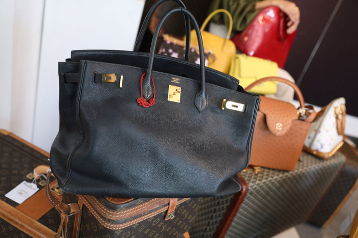 Jane Birkin'in Hermès çantası 10 milyon dolara alıcı buldu! O artık dünyanın en pahalı çantası - Resim : 1