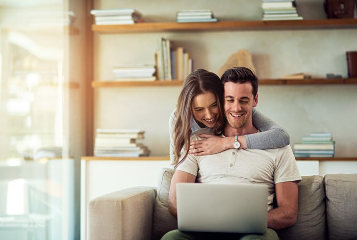 Partnerine şans getiren bir kadının 5 özelliği - Resim : 2